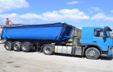 Самосвал VOLVO ТОНАРЛЕСОВОЗ